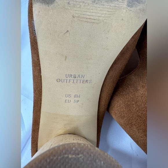 Urban Outfitters Women’s Brown Suede Open Toe Wooden Heel Mules Shoes Size 8 - Picture 10 of 10